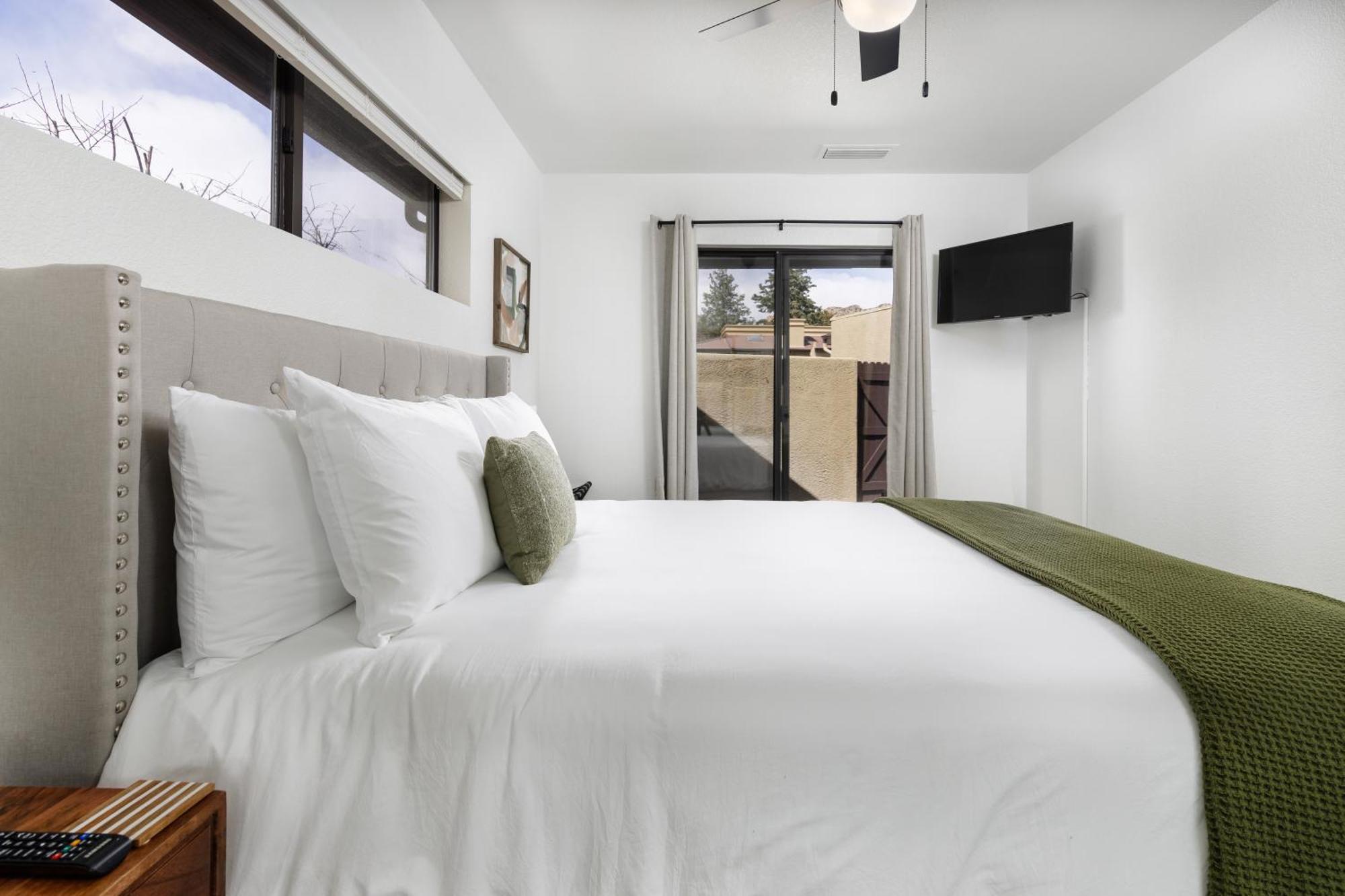 Stylish Townhome On Golf Course Red Rock View 塞多纳 外观 照片